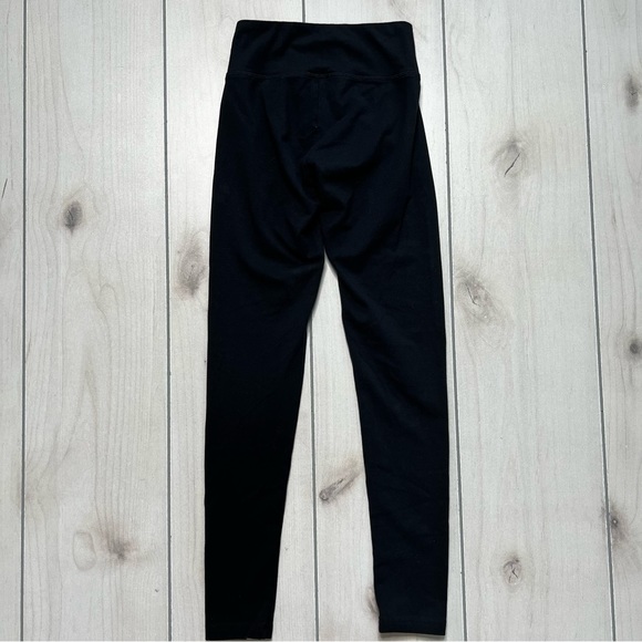 Aerie Offline Black OG Regular Rise Leggings - Picture 4 of 5